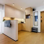 M1 Aura With Free Parking By Staynest شقة *